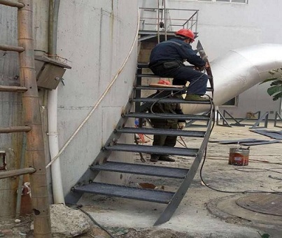 广州烟囱爬梯、检测平台安装方案-张掖