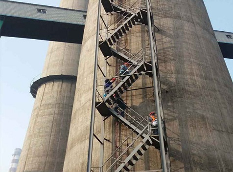 乌鲁木齐烟囱安装钢楼梯施工方案及技术要求