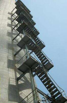 昆明烟囱安装钢楼梯应符合的要求和操作