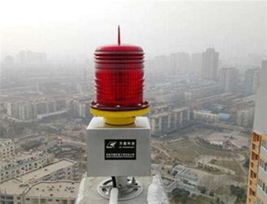 北京烟囱航标灯和航空障碍灯的具体区别有哪些?