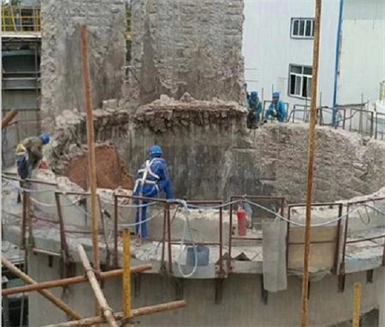 潍坊烟囱拆除公司在对废弃烟囱拆除时的方法？