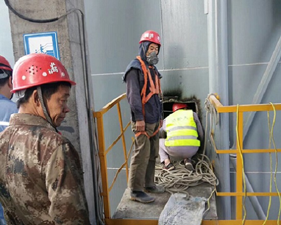 乌鲁木齐水泥库清库可采用机械与人工清库方法